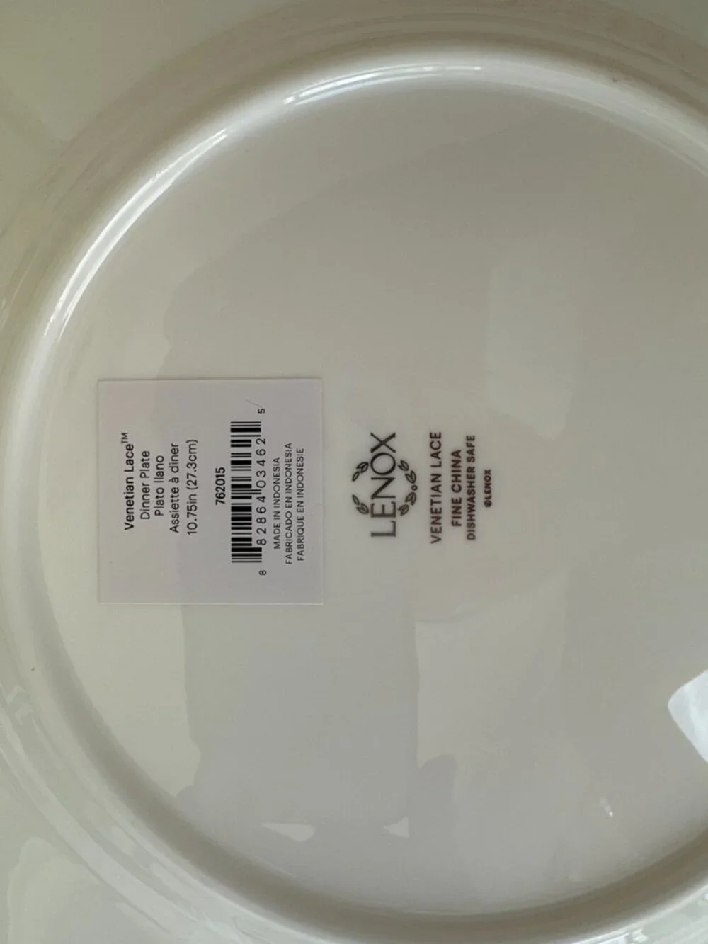 Lenox Venetian lace dinner plates (set of 2)